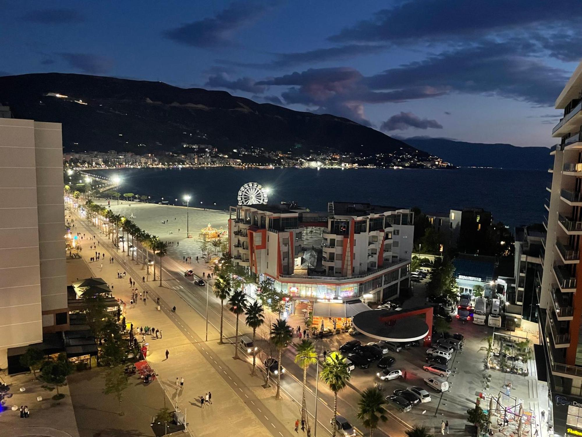 5 Star Apartment Vlore Exterior photo